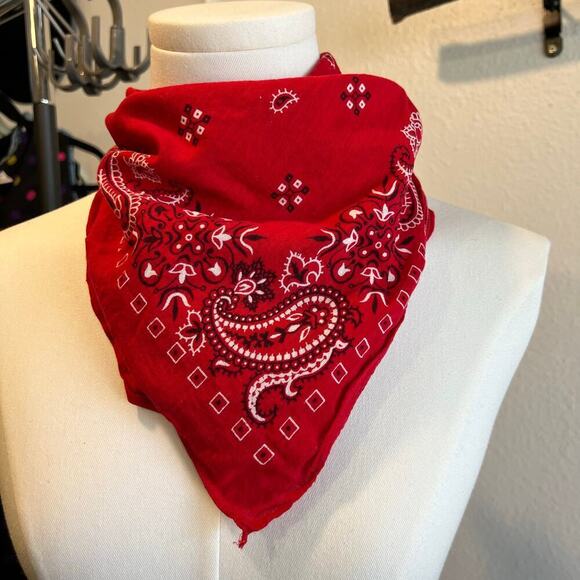 Vintage 90s Red Cotton USA Made Square Bandana Neck Tie - Picture 3 of 12